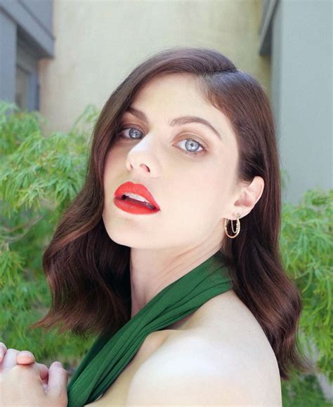 Alexandra Daddario Nude Pics And Topless Sex Scenes Compilation