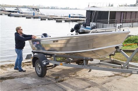 Моторная лодка Quintrex 390 Dart: где купить и цена, тюнинг и отзывы