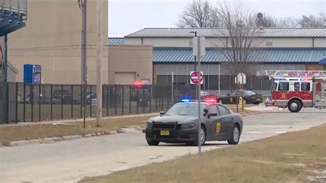 Multiple people injured in shooting at Perry, Iowa, high school: police ...