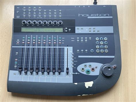 Steinberg Houston USB MIDI Controller For Cubase Logic Reverb