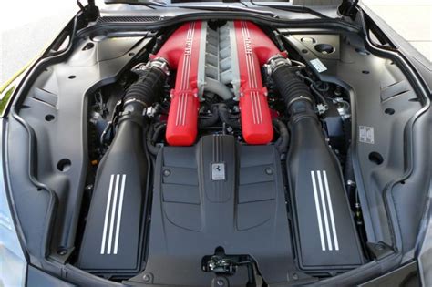 Ferrari F12 Engine