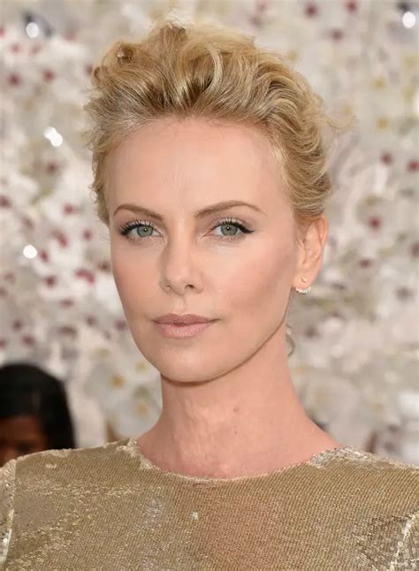 Top 25+ Best Charlize Theron Hairstyles