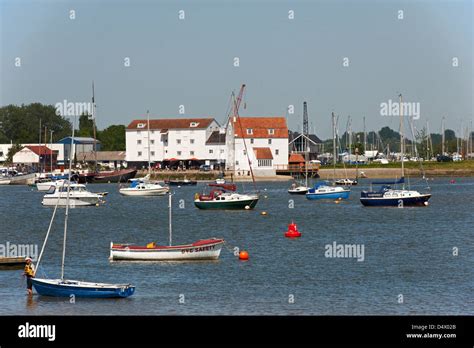 By The River Deben At Woodbridge Stock Photo Alamy