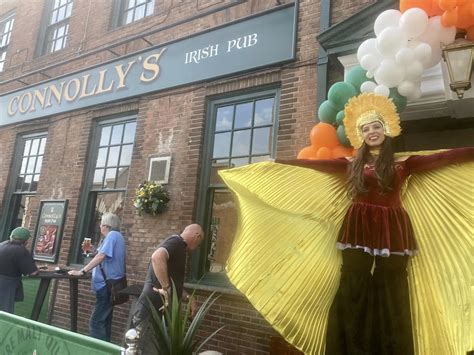 Packed weekend as new Connolly's Irish pub opens in Southport Market
