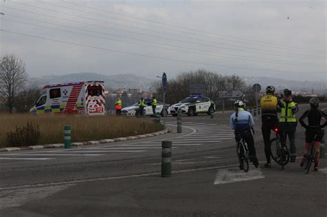 Sucesos En Siero Herido Un Ciclista En Un Atropello En La Rotonda De