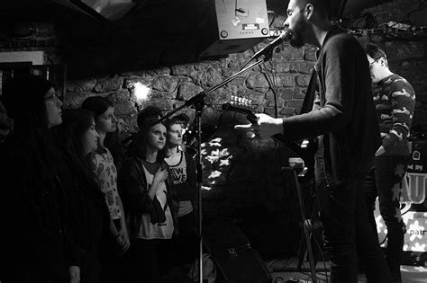 Cigarettes After Sex Ve vzduchu visí koitus ARTIKL