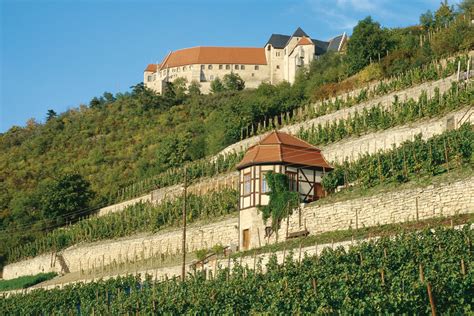 Interdisziplin Rer Realisierungswettbewerb Schloss Neuenburg Wird