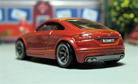 Mytoycars Hot Wheels Audi TT
