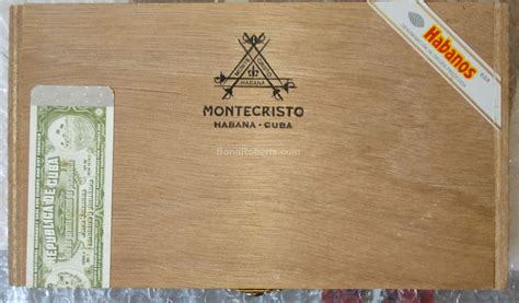 Montecristo Petit Edmundo Semi Boite Nature Box Of Cigars