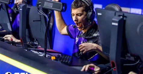 Csgo Conoce La Hora Y Donde Seguir Z Team Vs Evil Geniuses Por La Iem