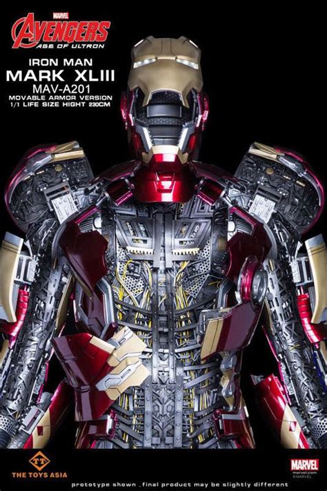 This Life Size Iron Man Statue Has A Motorized Suit