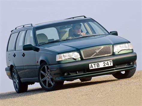 Fiche Technique Volvo 850 Estate R 1996 1997