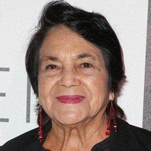 Dolores Huerta - Age, Family, Bio | Famous Birthdays