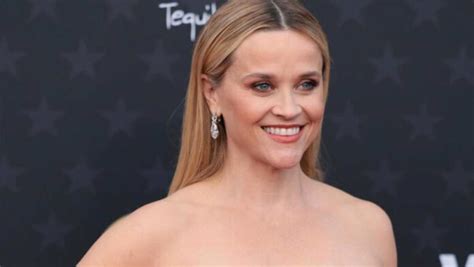 Reese Witherspoon prepara junto a Amazon una serie de su icónico filme