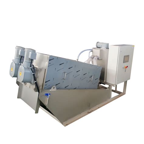 Portable Waste Water Treatment Wave Separator Screw Press Machine