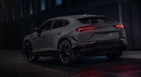 Discover the Lamborghini Urus Model | Lamborghini Montreal