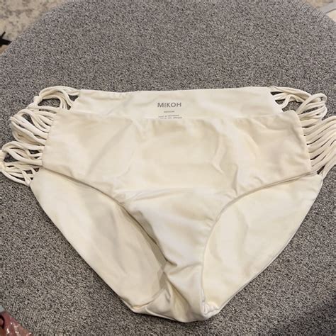 Mikoh Swim Mikoh Barcelona Skinny String Bikini Bottoms Med Poshmark