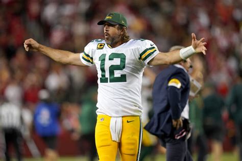 Aaron Rodgers Shoots Down Rumors He S Interested In The Pittsburgh Steelers