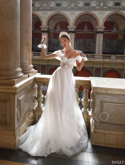 Свадебное платье Москва - свадебный салон Etna Bride