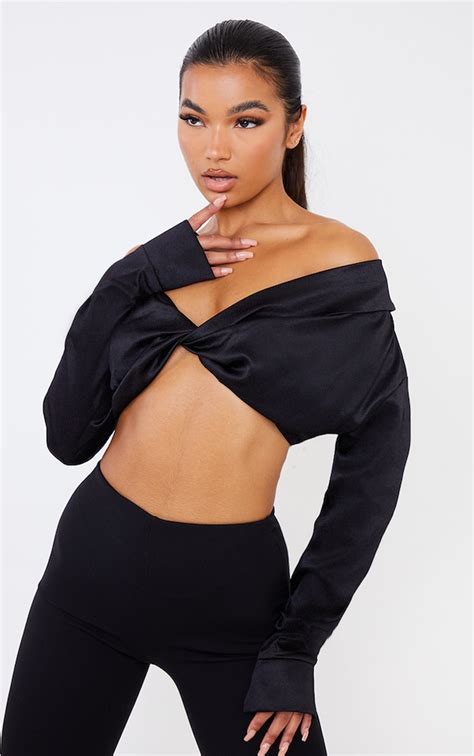 Black Bardot Twist Front Crop Top Prettylittlething