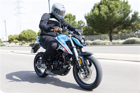 VOGE 125R Prueba precio y ficha técnica de esta nueva Naked R BMW FAQ Club