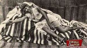 Vintage Exotic Beauties Love Posing Naked I Xxx Dessert Picture