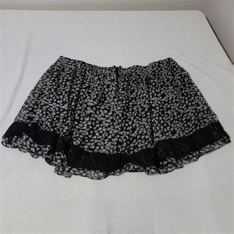 20 Tripp Nyc Vintage Skull Ruffle Lace Cottage Skirt … Gem