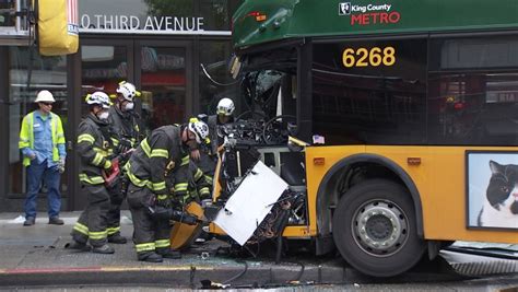 Metro Driver Extricated From Bus After Crashing Into Pole Kiro News