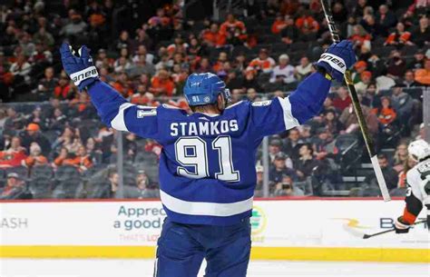 Tampa Bay Lightning Captain Steven Stamkos Creates Another Snapshot