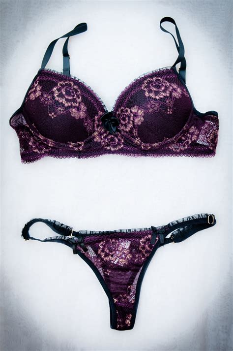 Monde Priv Lingerie A Import Ncia Da Cor De Sua Lingerie