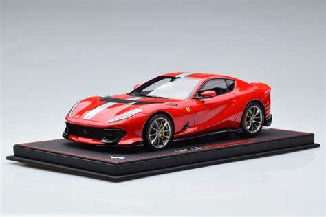 Ferrari 812 Competizione Rosso Corsa Silver Stripe Bbr 118