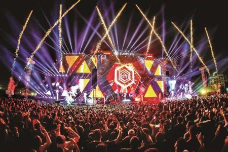 EDM Festivals A Must Attend Experience For Music Lovers Siachen Studios