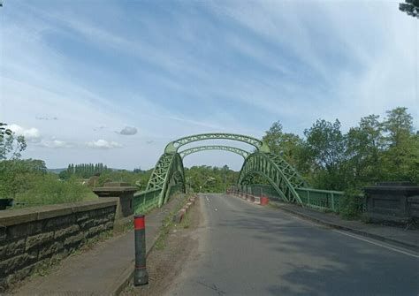 River Usk Chain Bridge Pebble Geograph Britain And Ireland