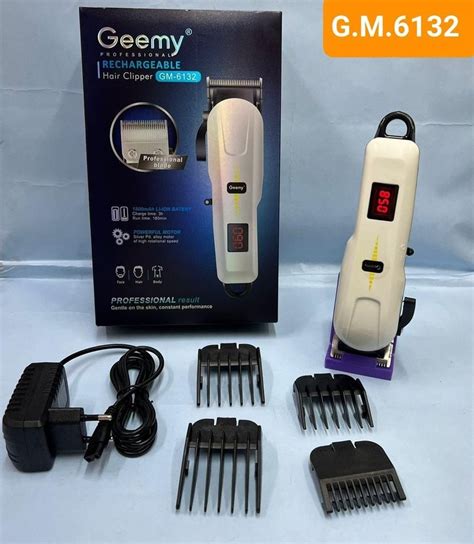 Spray Cleaner Electric Geemy Gm Beard Trimmer V At Rs