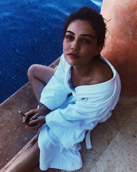 Danielle Campbell Nude And Sexy Collection Pics The Fappening