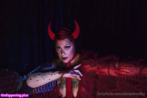 Danielle Colby DanielleColby Daniellecolbyamericanpicker Nude OnlyFans Photo 476 The