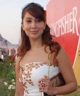 Bollywood Masala World Kim Sharma Hot Pics Kim Sharma Photos