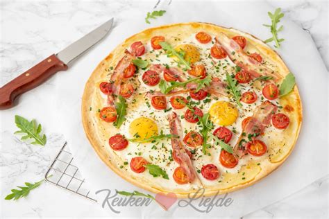 Flammkuchen Met Ei Spek En Cherrytomaat Keukenliefde