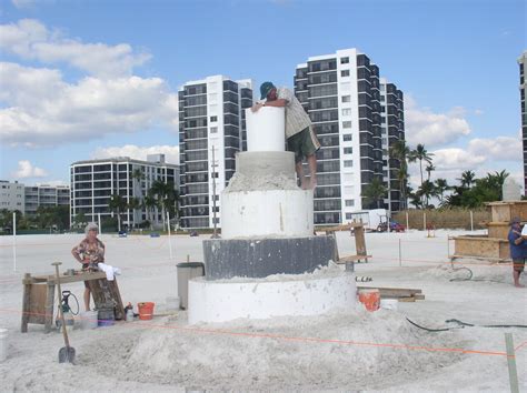 Walkabout With Becky Sand Sculpting Festival