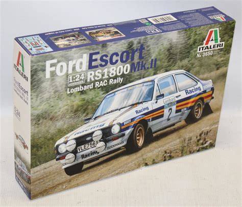 ITALERI Ford Escort RS1800 Mk II Lombard RAC Rally 1 24 Scale Model Kit