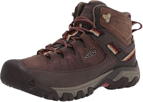 best leather hiking boots 2024 - www.hikingfeet.com