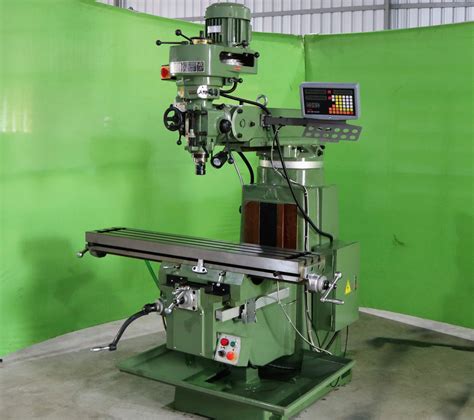 Vertical Turret Milling Machine Model A With Dro M Tr Type Table