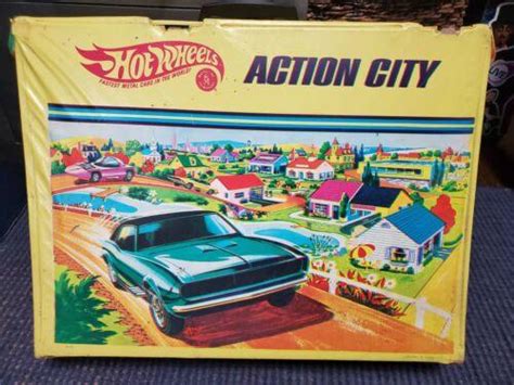 Vintage Mattel Hot Wheels Action City Playset Case