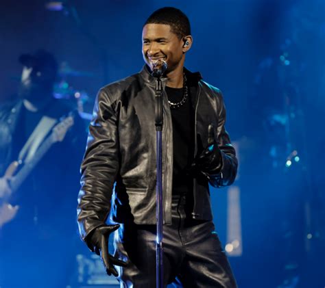 USHER HEADLINING SUPER BOWL: A LEGENDARY HALFTIME SHOW IN THE MAKING ...