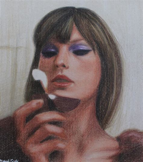 My latest drawing of Taylor. I don't know why, but I'm never satisfied ...