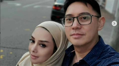 Di Amerika Serikat Terry Putri Jadi Kurir Pengantar Makanan