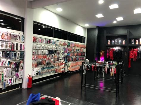 Un Sex Shop En Pleno Canning Con Un Enorme Cartel Llama La Atención De