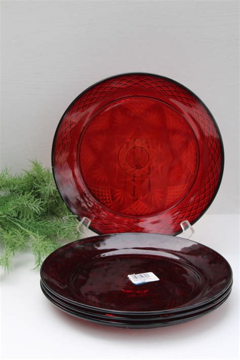 Antique Ruby Red Pattern Cristal Darques Arcoroc Dinner Plates Never