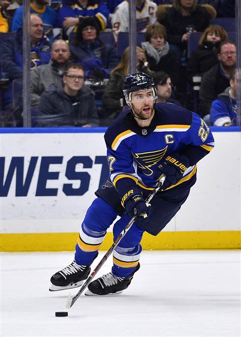 Golden Knights Sign Alex Pietrangelo