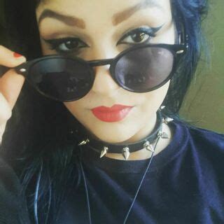 Elenaandrewss Ellens Streets Redfoxofficial Nude OnlyFans NudoStar TV